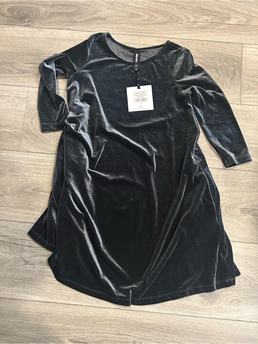 Agnes & Dora Velvet Long Sleeve Dress - Black